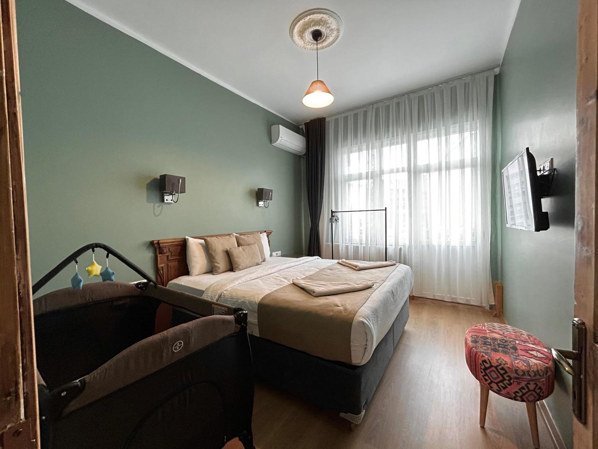 Waterfront Apartment By The Tram - Terrace With Dome & Golden Horn View In Fatih Stambuł Zewnętrze zdjęcie